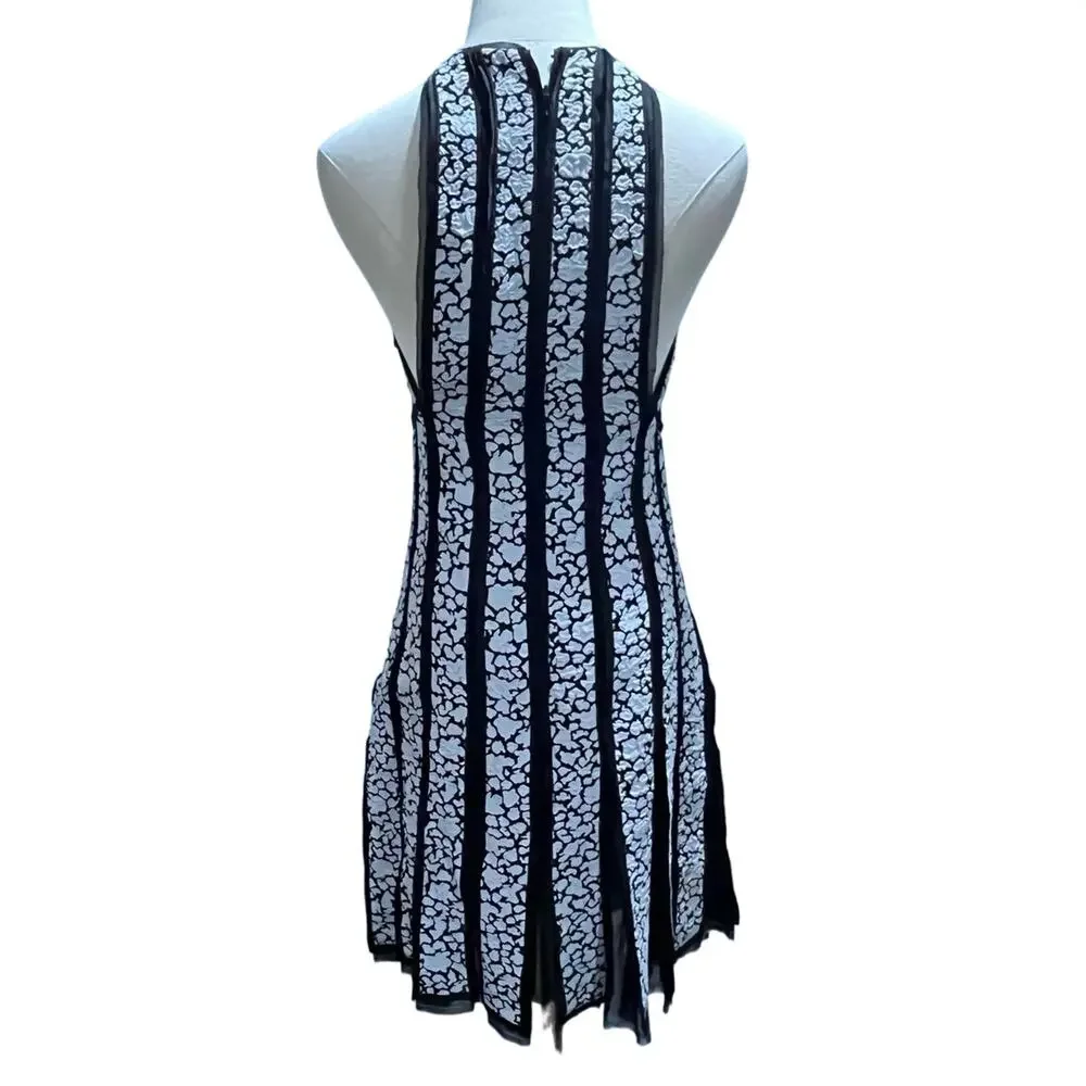 Proenza Schouler Printed Pleated Black White Fit and Flare Sleeveless Dress Sz 2